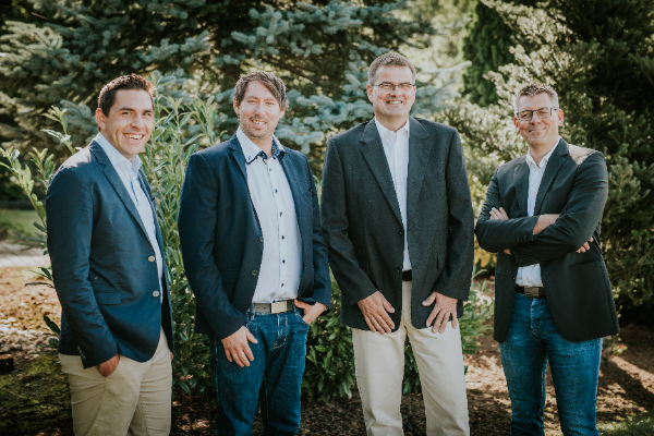 Founder and CEO (v.links): Julian Caspari, Sven Kühmichel, Ralf Rohrbach, Sven Salzer